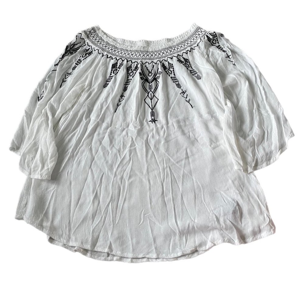 Terre Bleue 3/4 sleeve white embroidered blouse size large